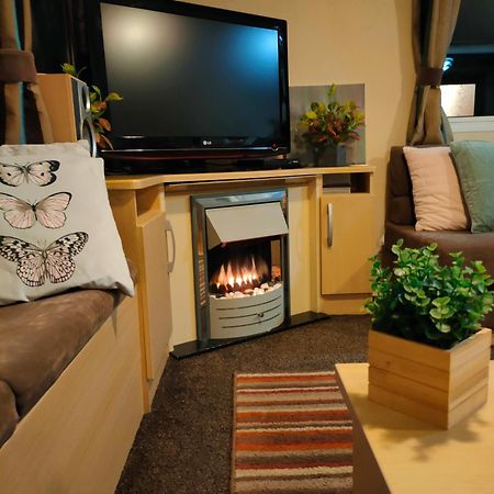 M&C Caravan Hire Sunnysands Barmouth Exterior photo